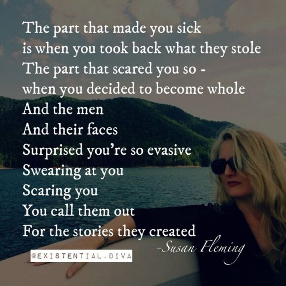 Beautiful boho artisan-look dangle earrings- blue/ coral in gold tone filigree - Picture 9 of 10